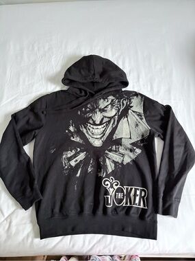 Batman Black Joker Graphic Hoodie Teen Size M (14)
